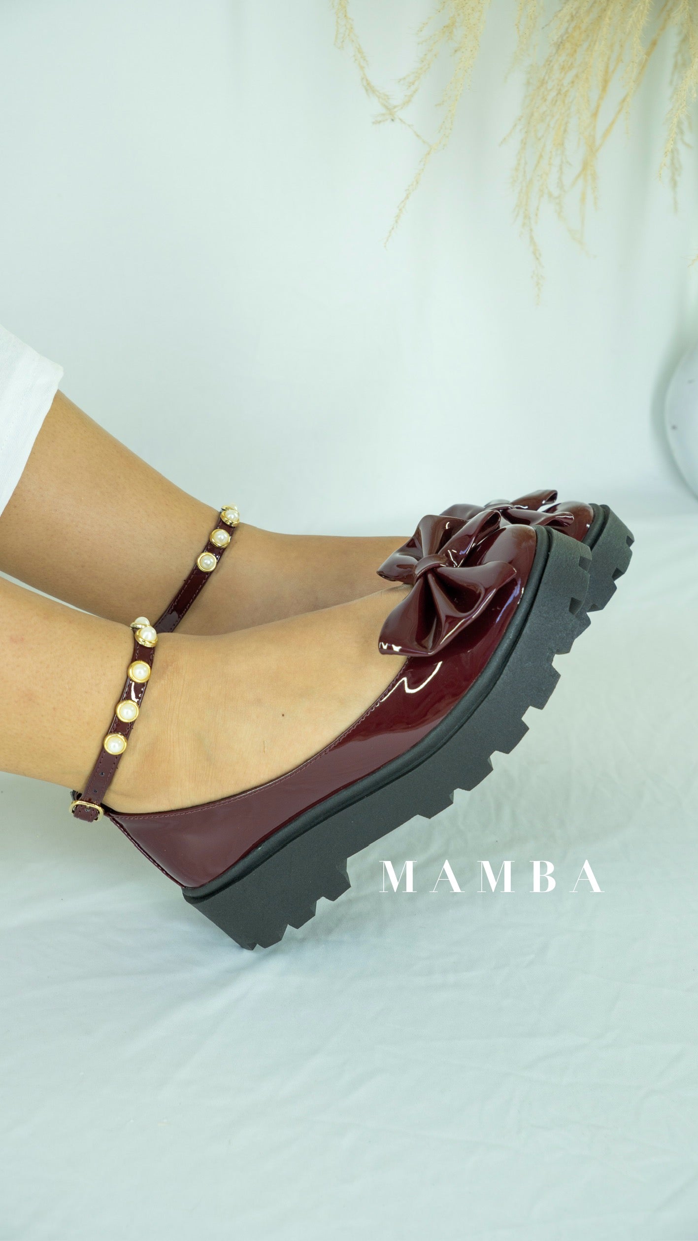 Lolita Vino