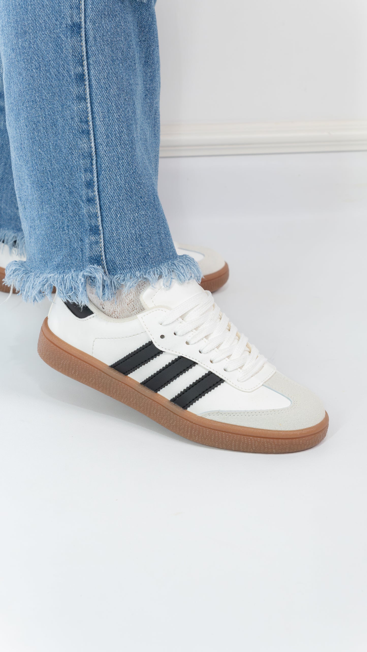 Sabrina Blanco x negro