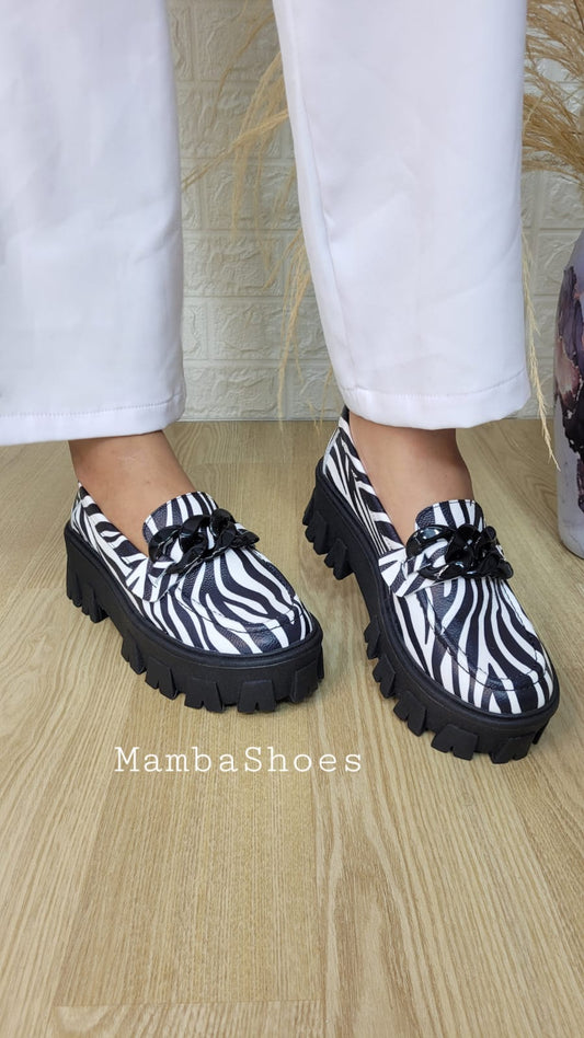 Madonna Zebra. Cuero🦓🖤